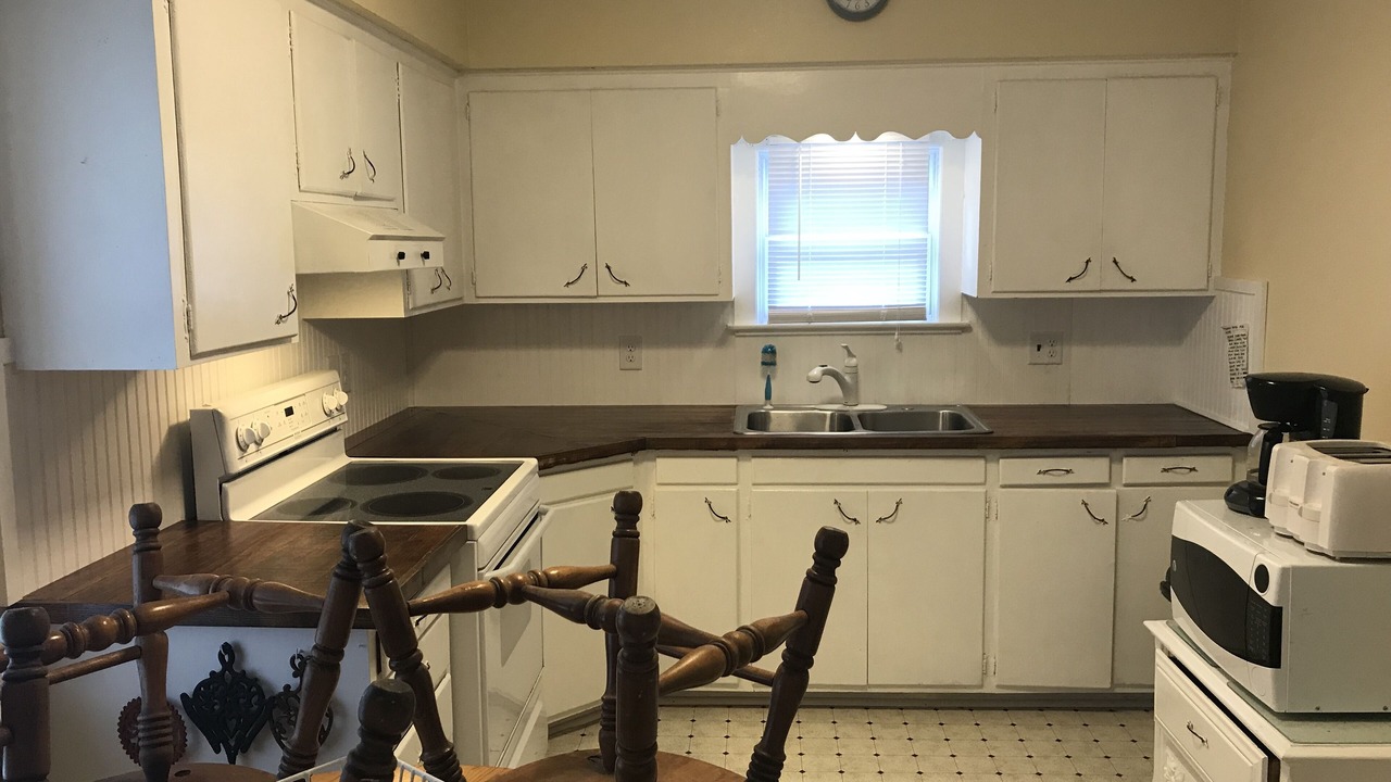 Photo of Kitchen in Wapwallopen