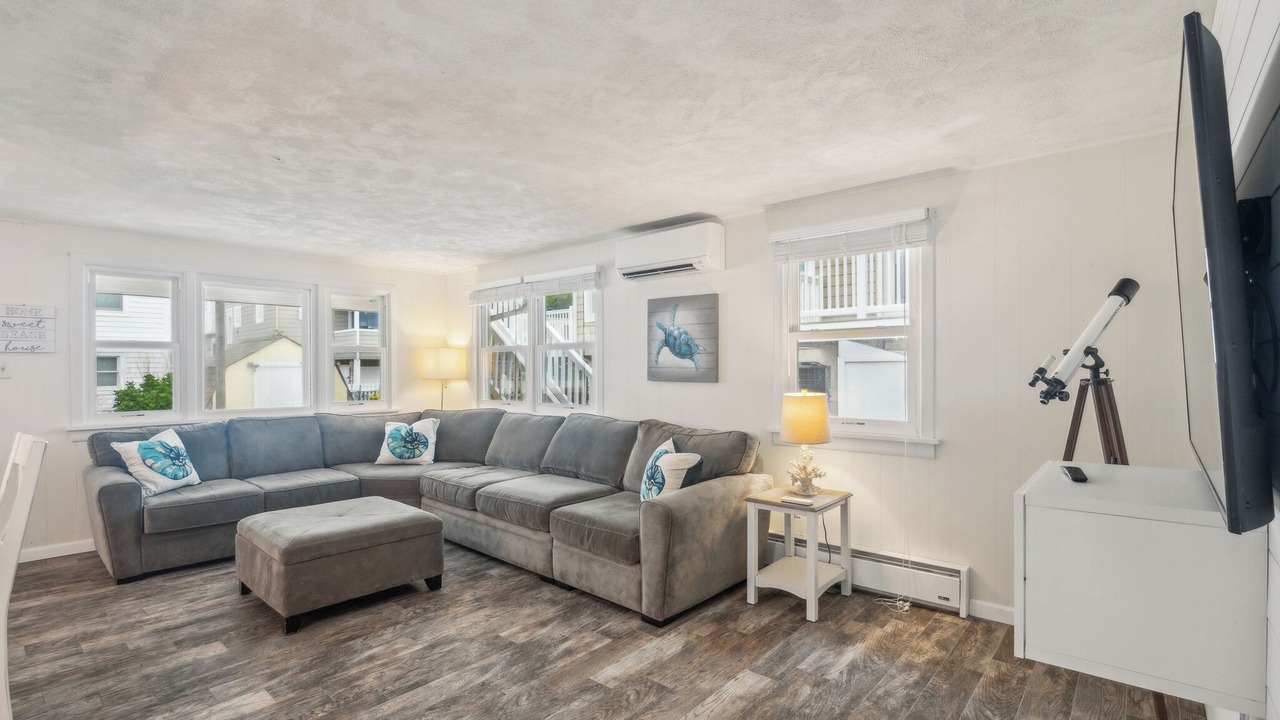 Photo of Livingroom in Surf City
