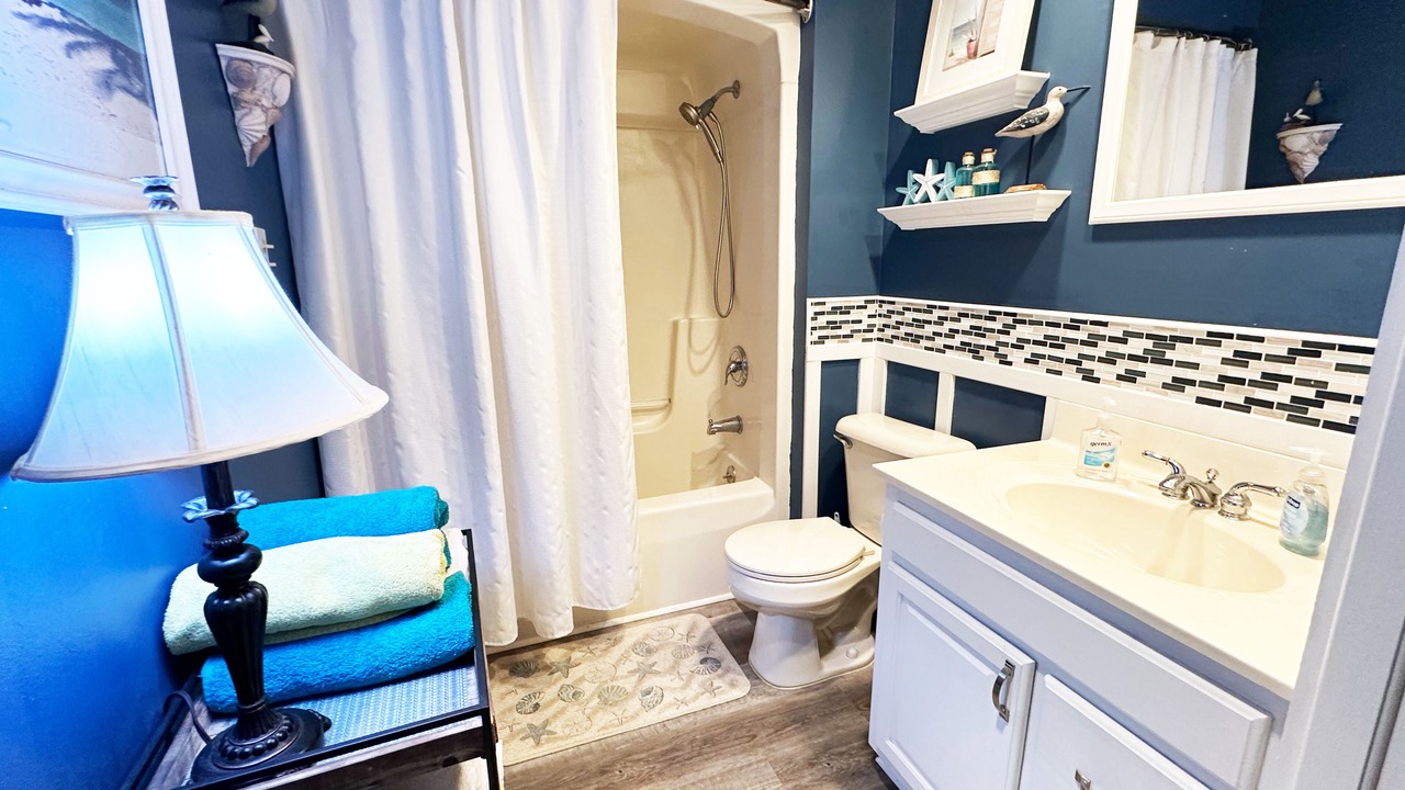 Photo of Bathroom in Huron