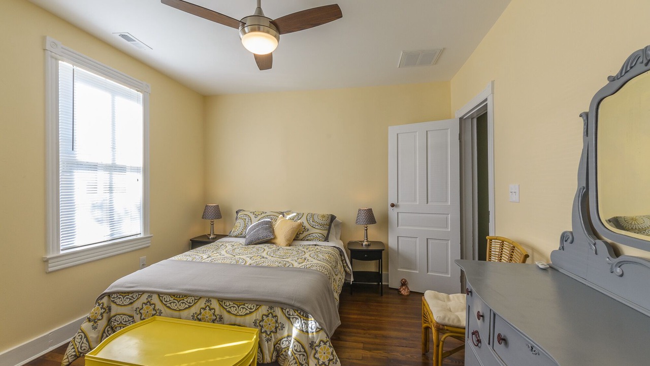 Photo of Bedroom in Issue