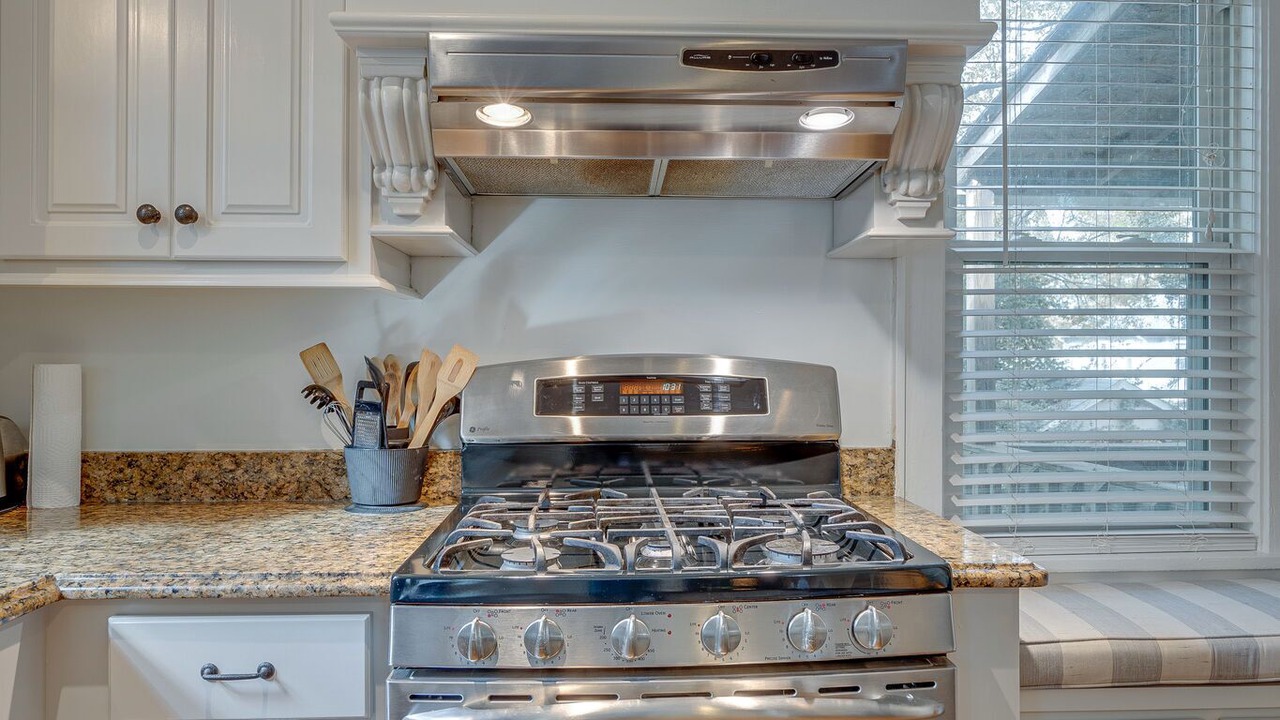 Photo of Kitchen in Rolling Acres