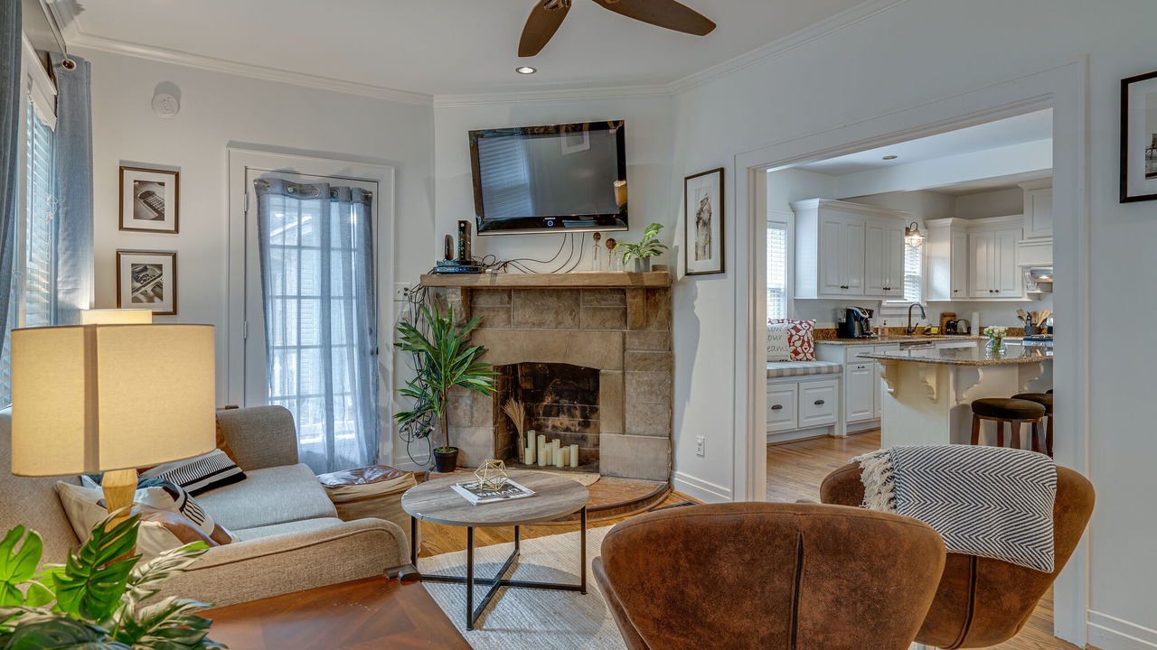 Photo of Livingroom in Rolling Acres