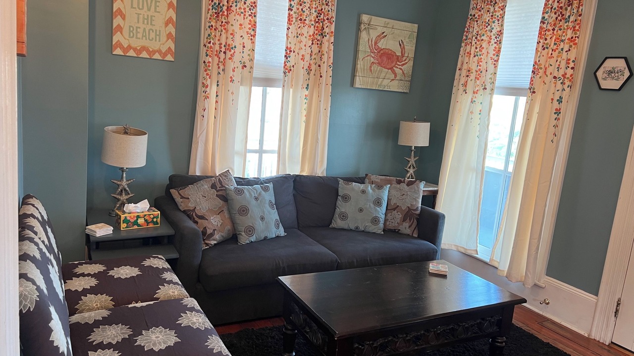 Photo of Livingroom in Wall
