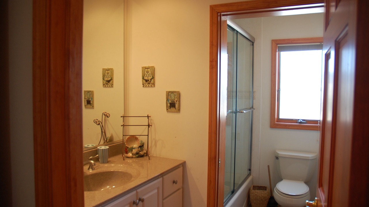 Photo of Bathroom in Mantoloking
