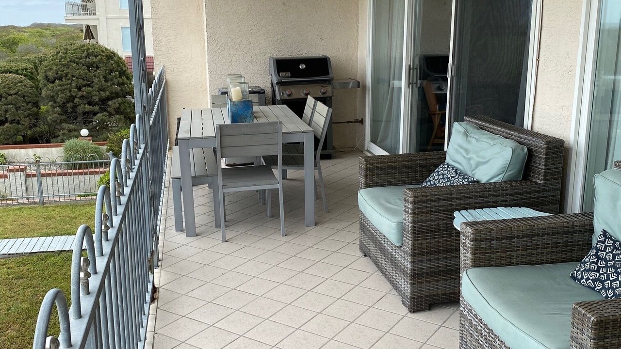 Photo of Patio Balcony in Diamond Beach