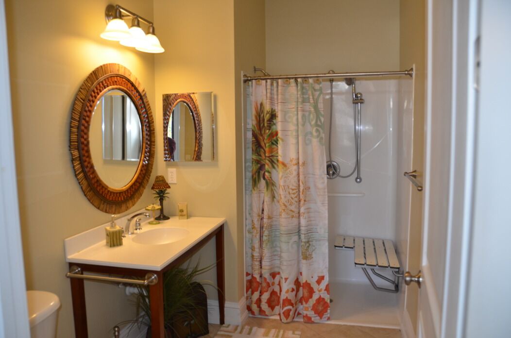 Photo of Bathroom in Heron Harbour Isle