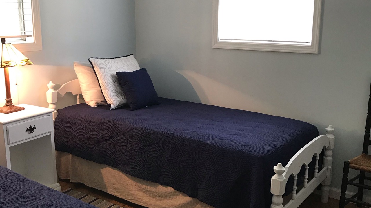 Photo of Bedroom in Jamestown