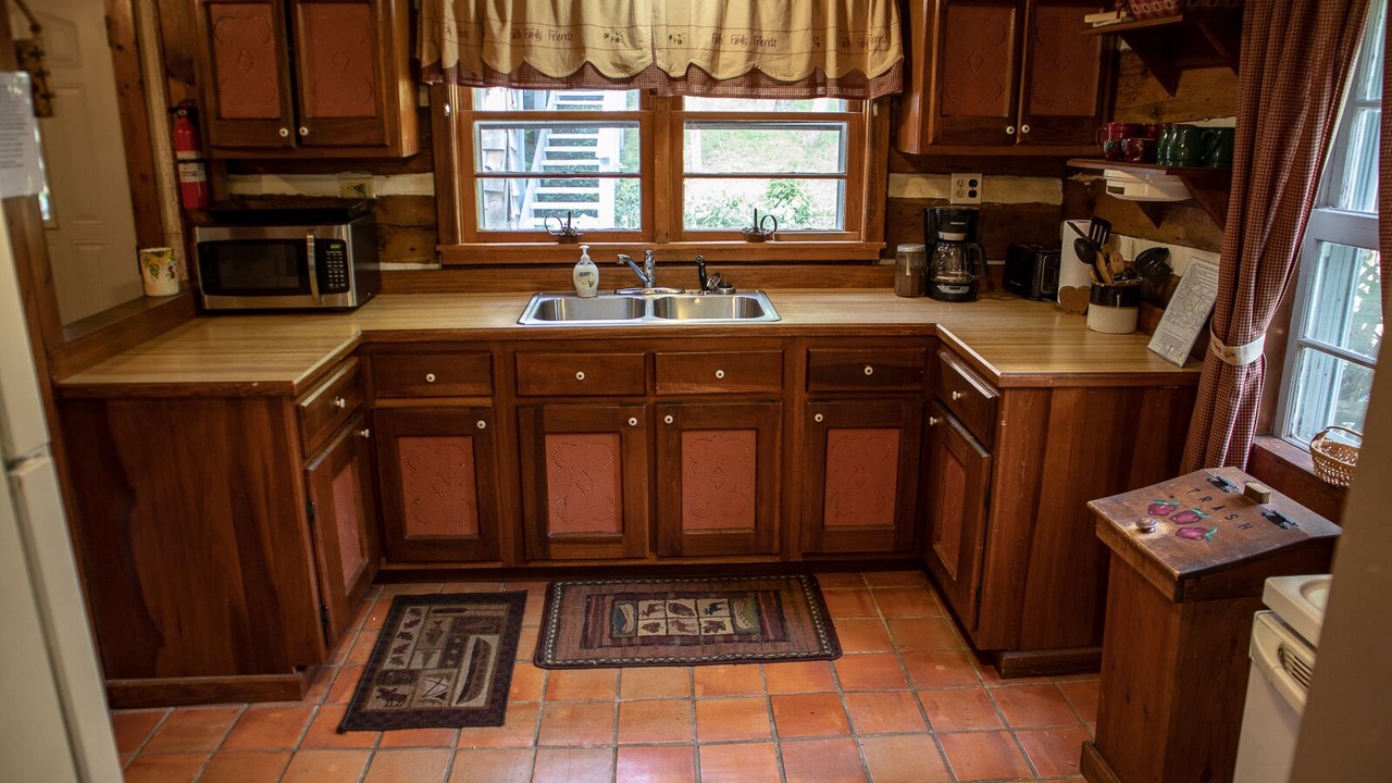 Photo of Kitchen in Gnaw Bone