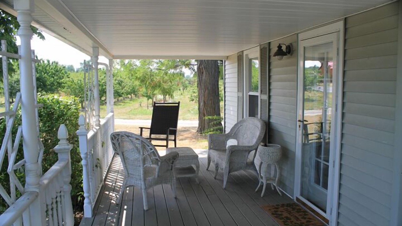 Photo of Outdoor in Hector