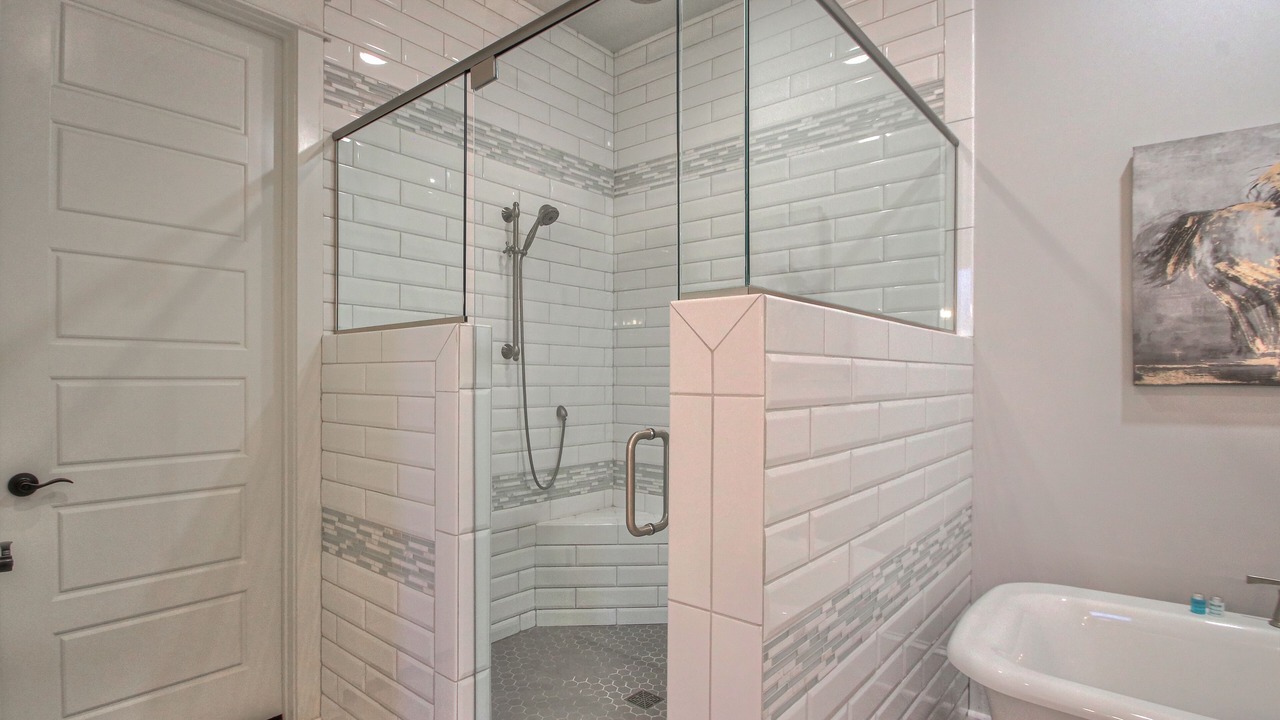 Photo of Bathroom in Green Hills