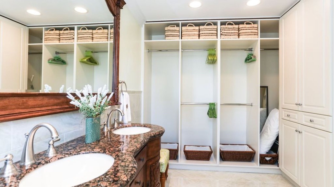 Photo of Bathroom in Village Green
