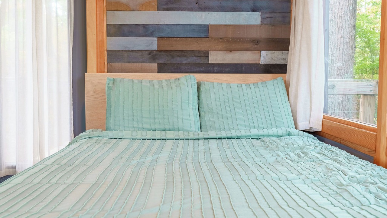Photo of Bedroom in South Bloomingville