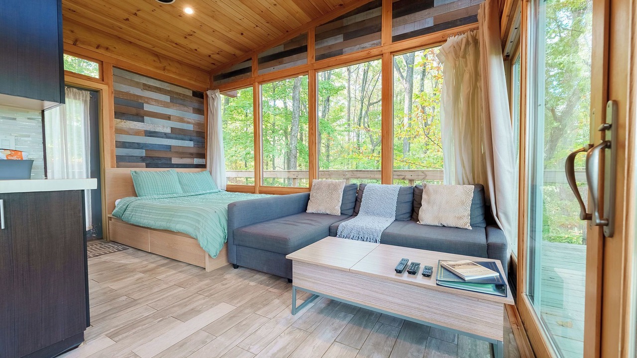 Photo of Bedroom in South Bloomingville