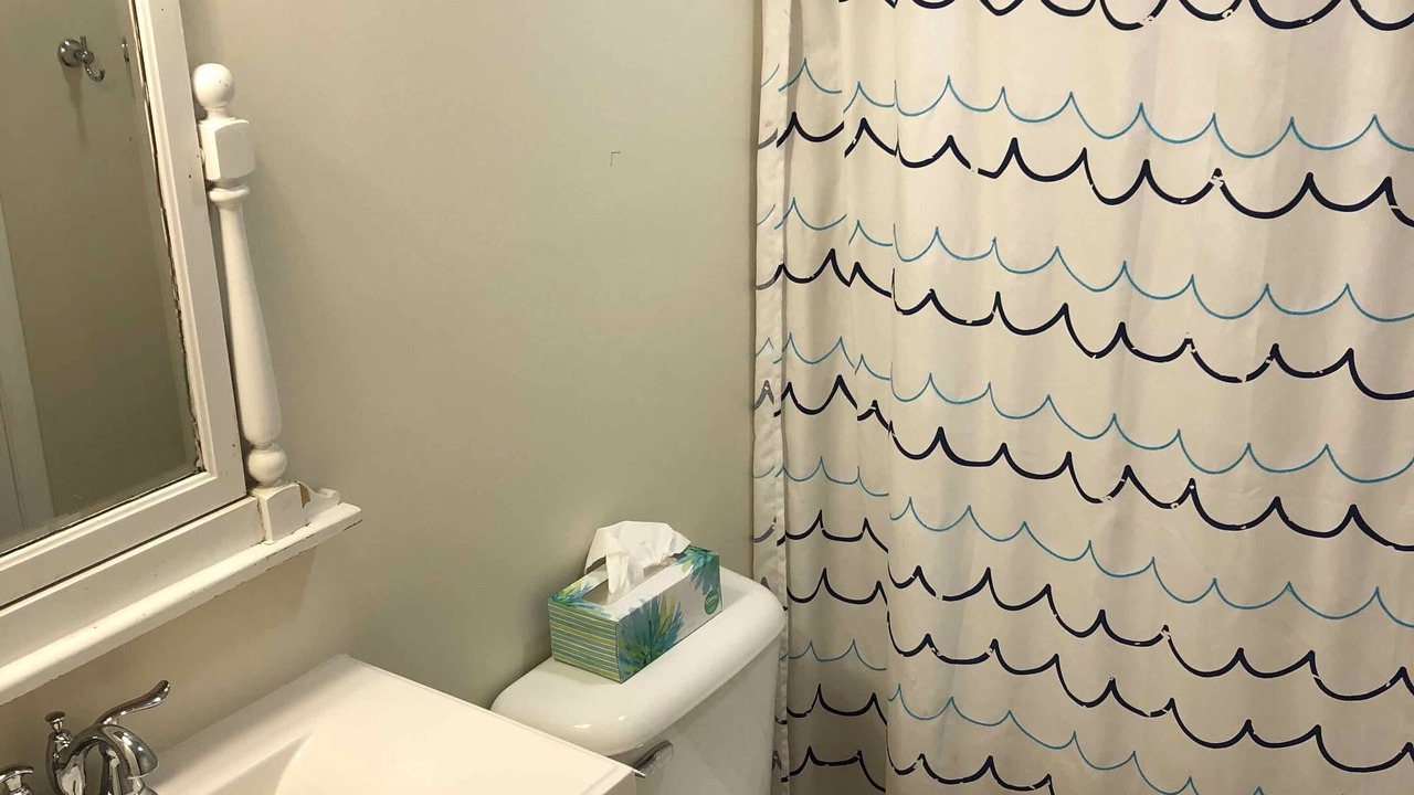 Photo of Bathroom in Lakeside