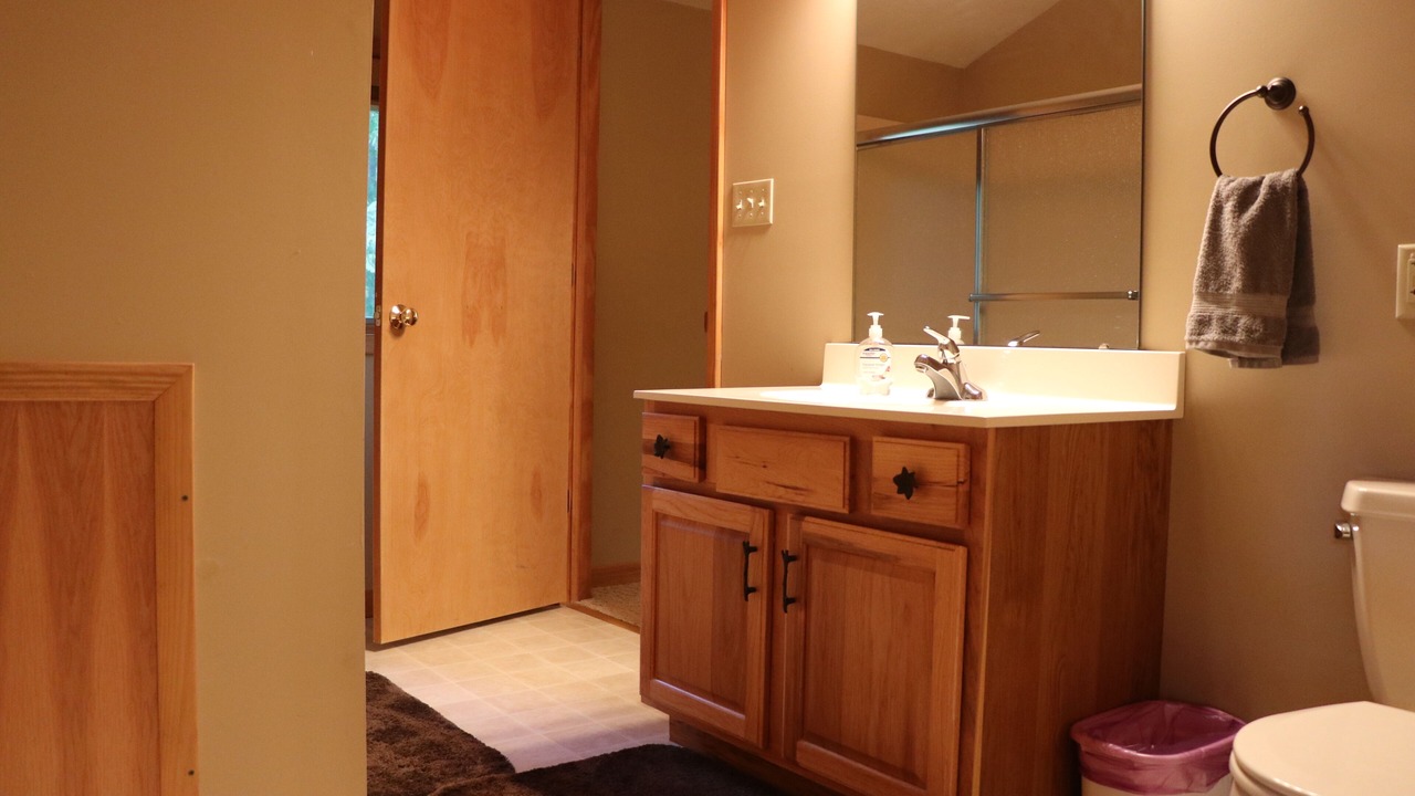 Photo of Bathroom in James Creek