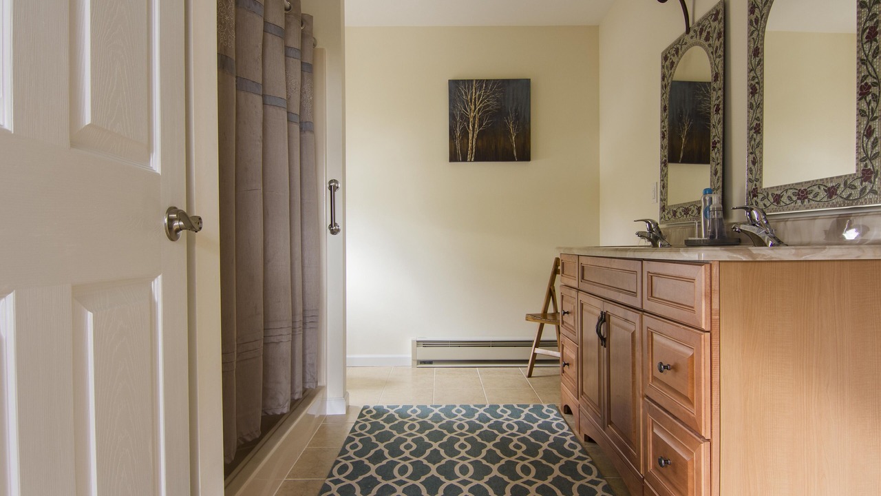 Photo of Bathroom in Long Pond