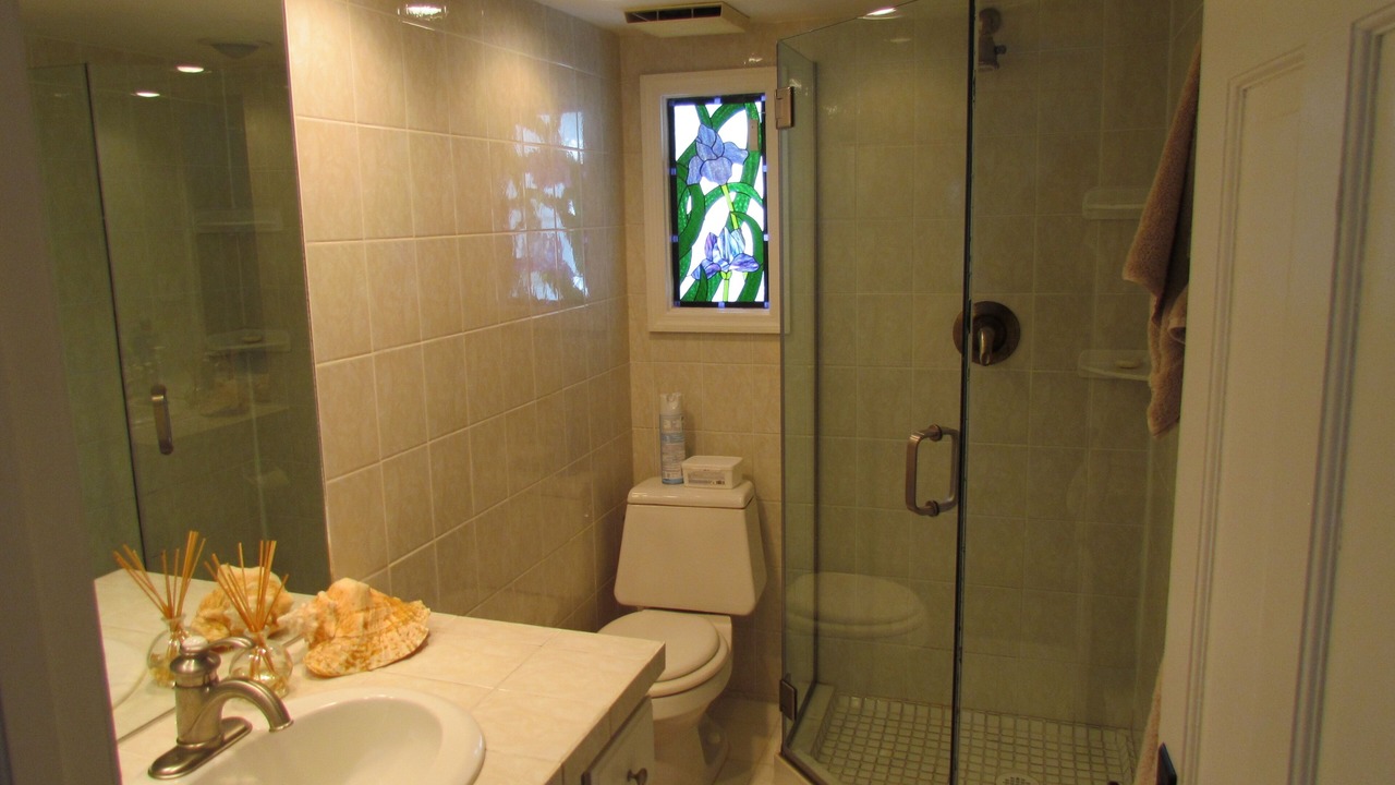 Photo of Bathroom in Lake Mohawk