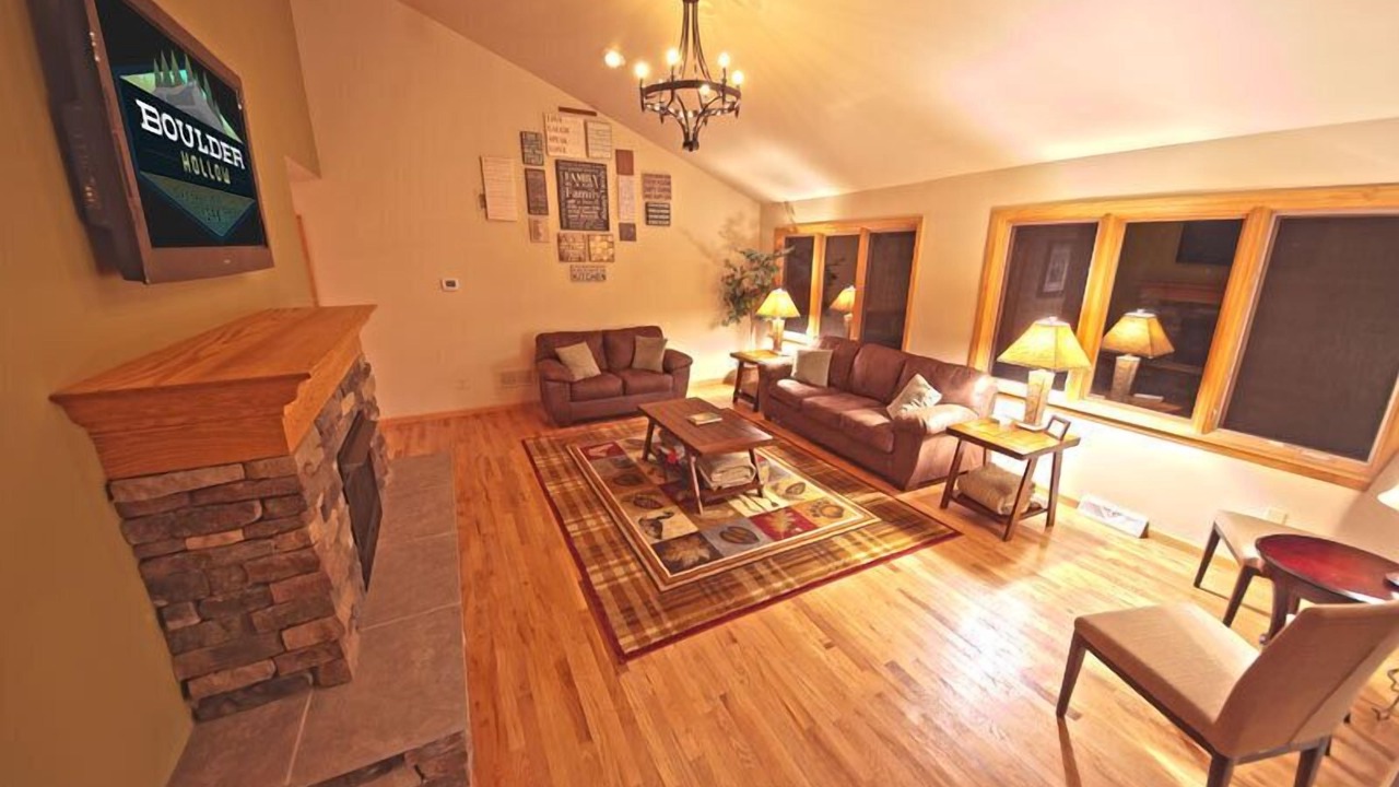 Photo of Livingroom in Jefferson Township
