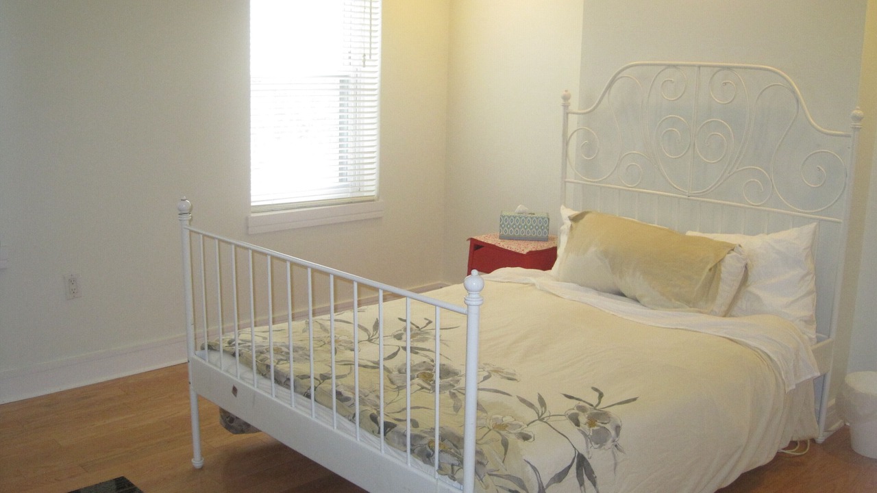 Photo of Bedroom in Parkway Museum District