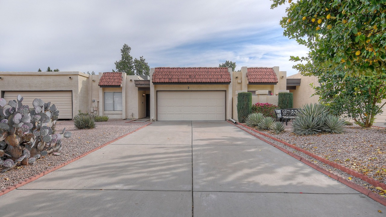 Photo of Others in East Mesa