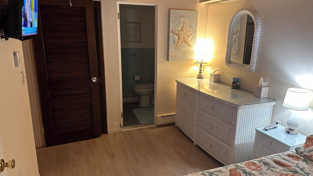 Photo of Bedroom in Seaside Heights
