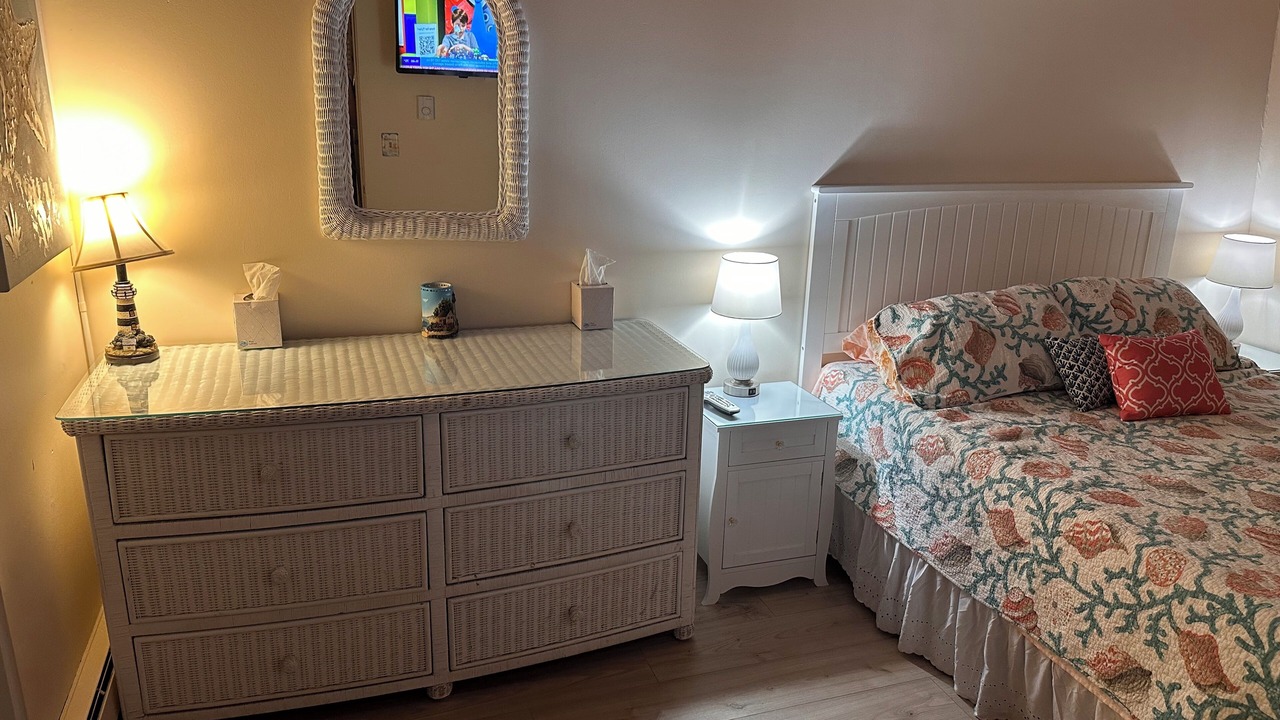 Photo of Bedroom in Seaside Heights