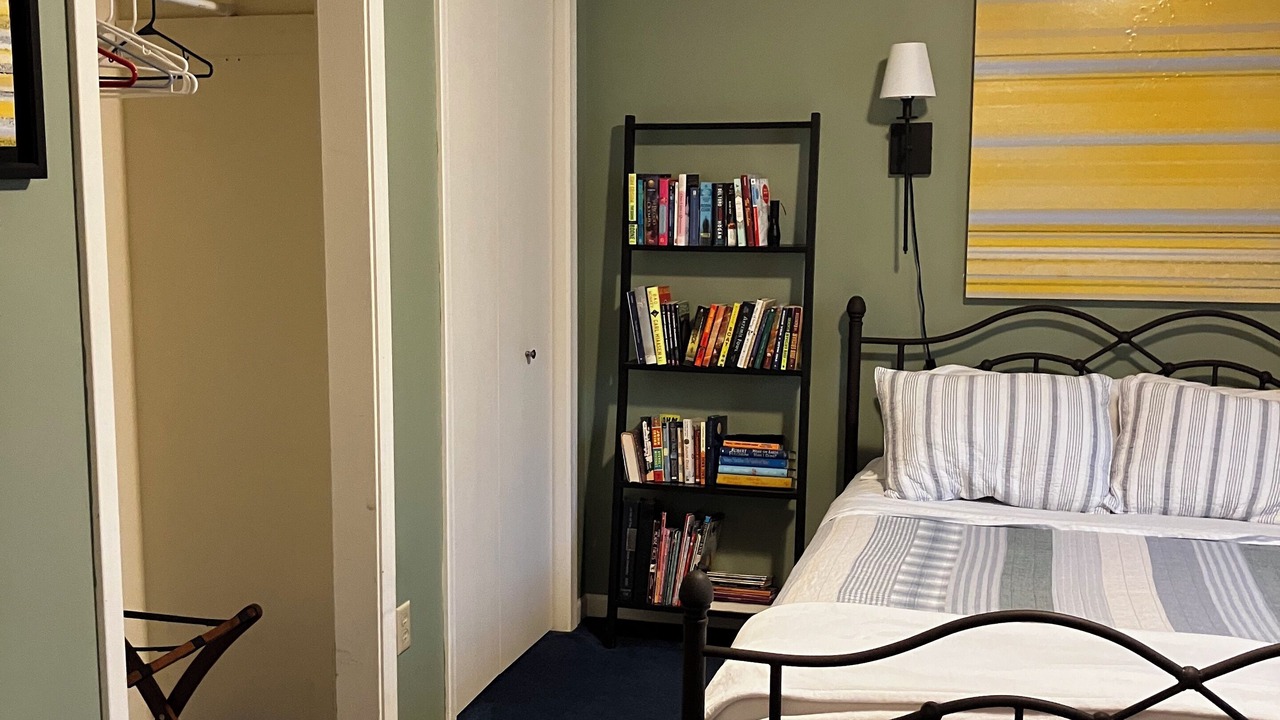 Photo of Bedroom in State College