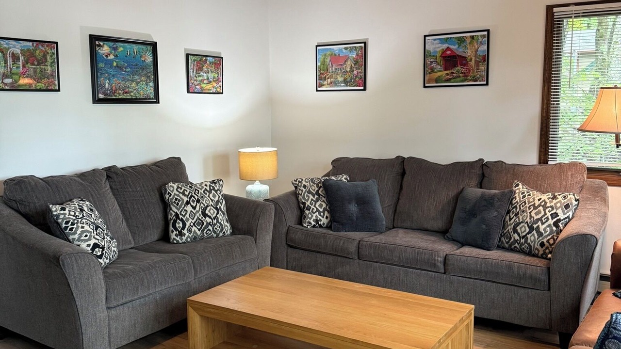 Photo of Bedroom in Lakeville