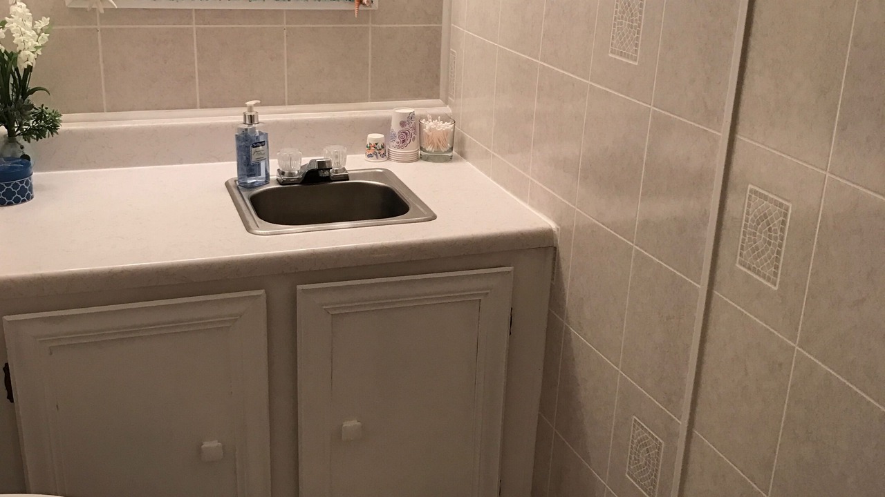 Photo of Bathroom in Downe