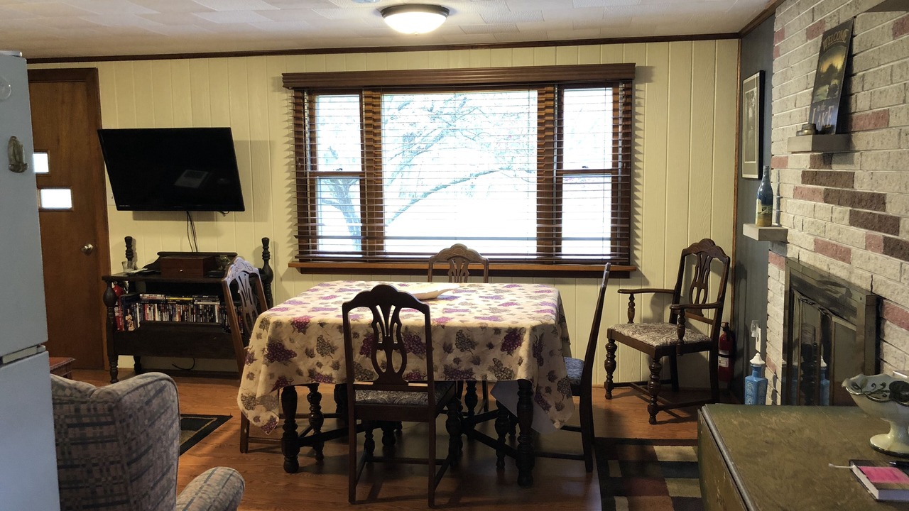 Photo of Bedroom in Pymatuning Central