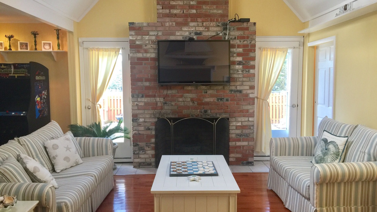 Photo of Livingroom in Mantoloking