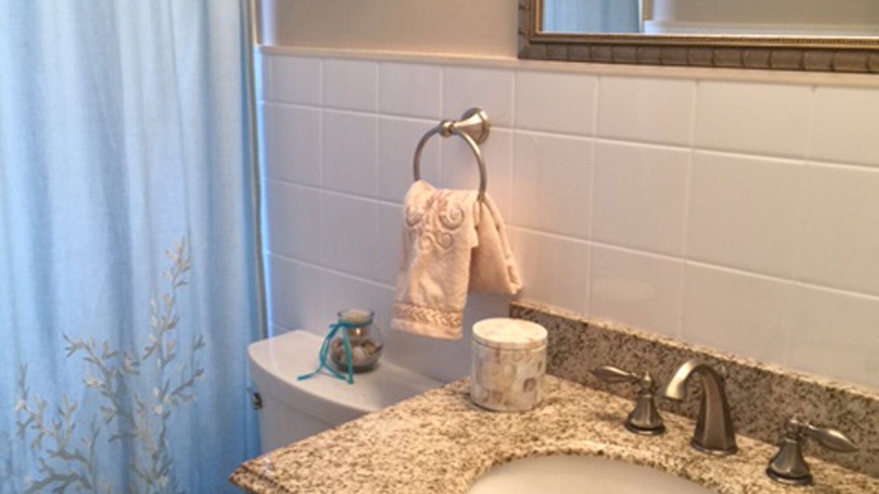 Photo of Bathroom in Mantoloking