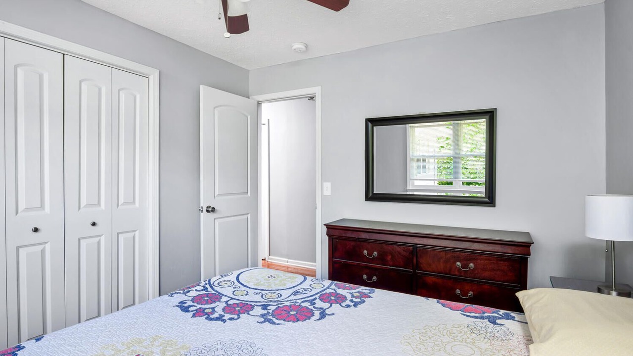 Photo of Bedroom in Inglewood
