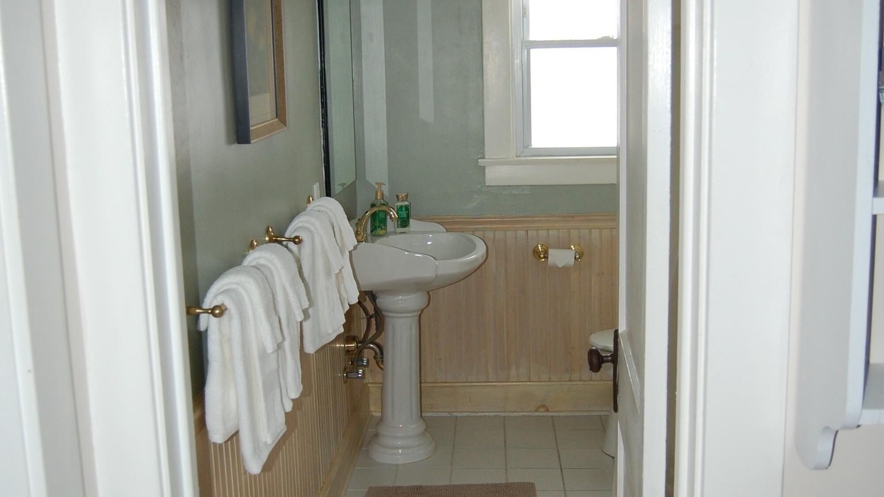 Photo of Bathroom in Youngstown