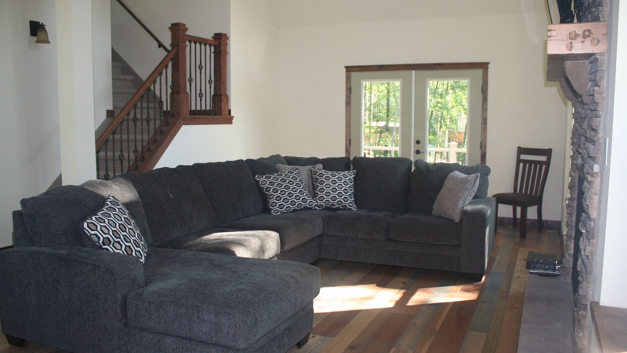 Photo of Livingroom in Lackawaxen