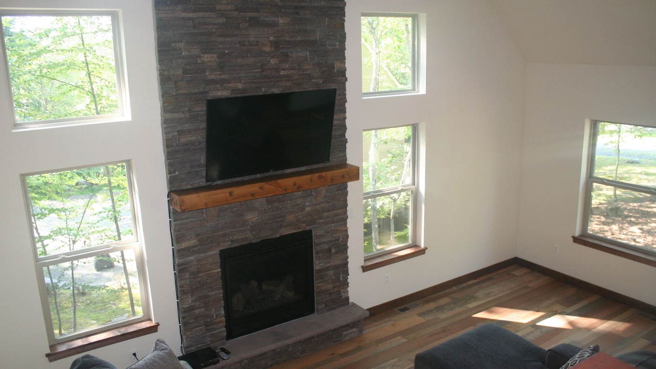 Photo of Livingroom in Lackawaxen