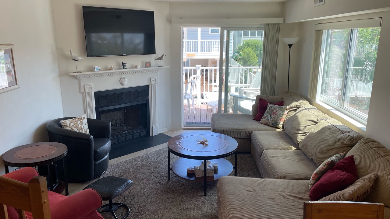 Photo of Livingroom in North Ocean City