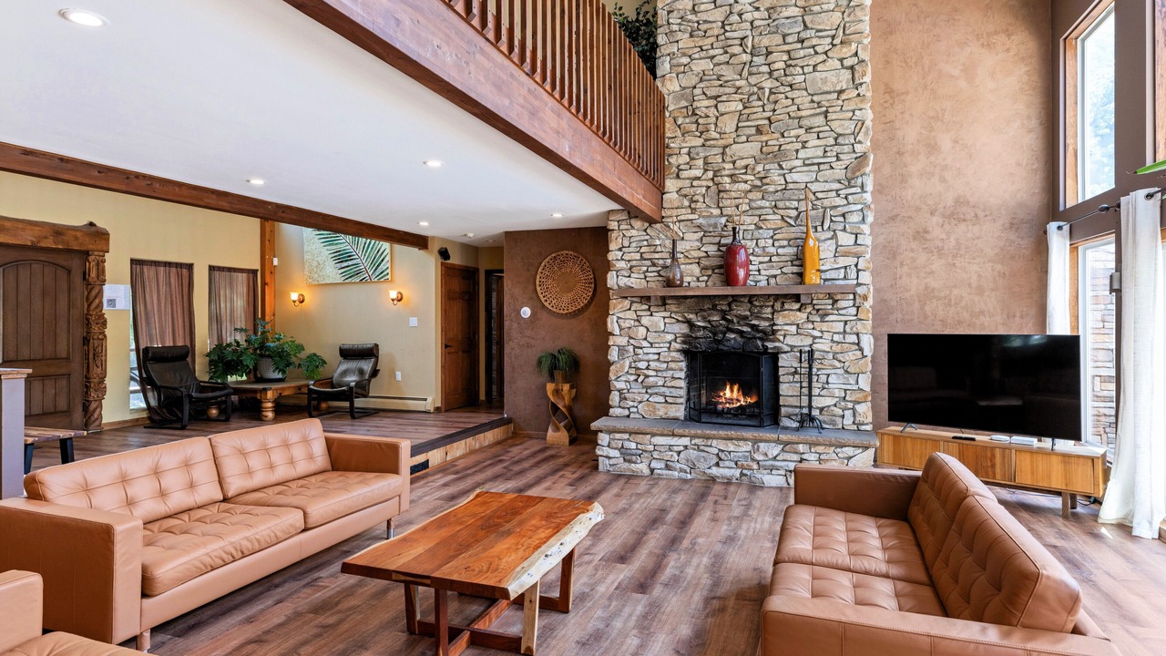 Photo of Livingroom in Long Pond