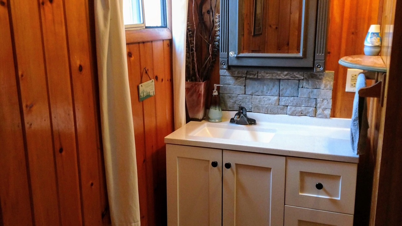 Photo of Bathroom in Ohiopyle