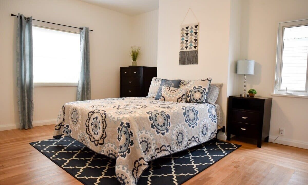 Photo of Bedroom in South Hills
