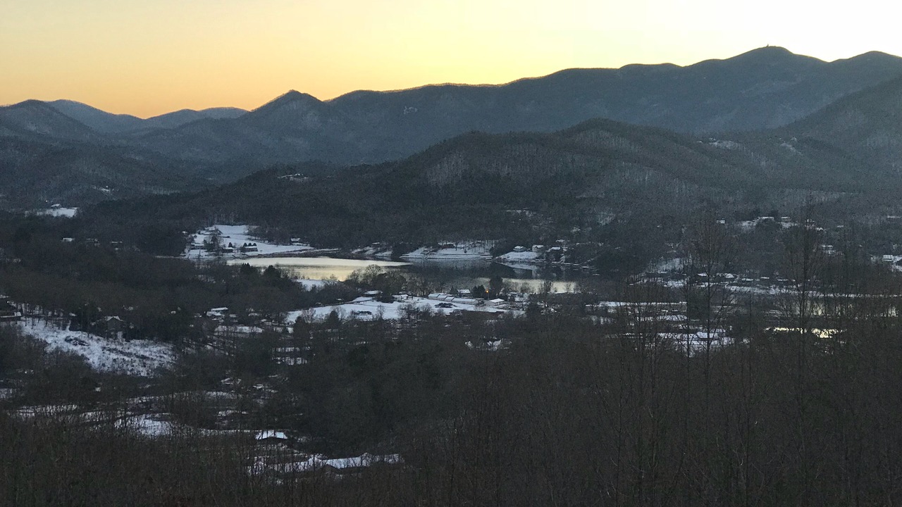 Photo of Others in Hiawassee