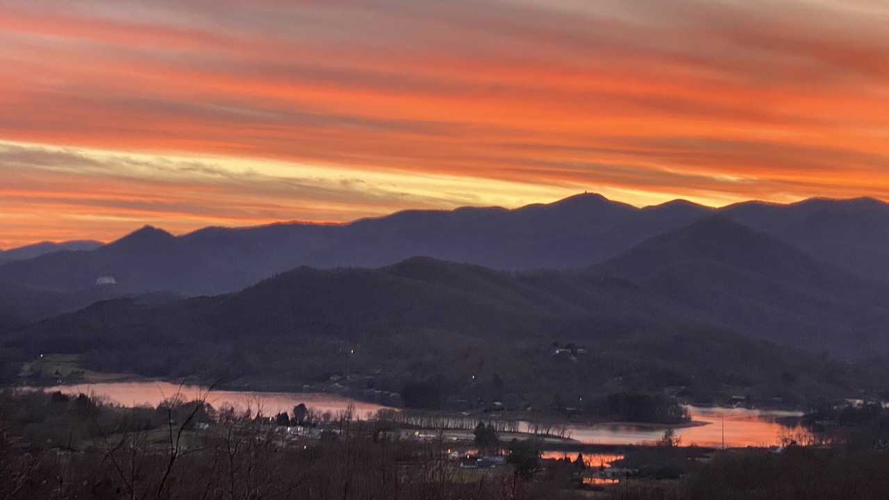 Photo of Others in Hiawassee