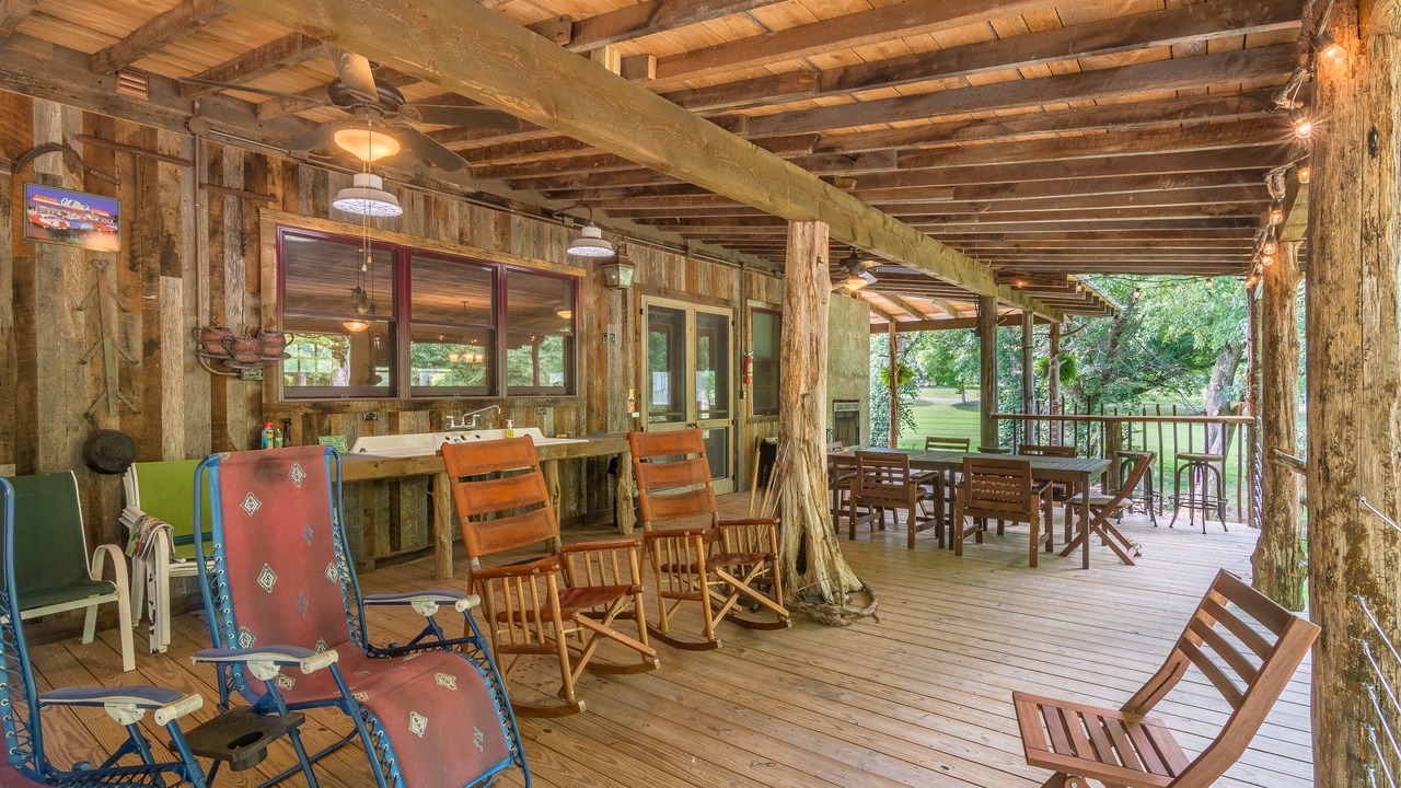 Photo of Outdoor in Johnson City