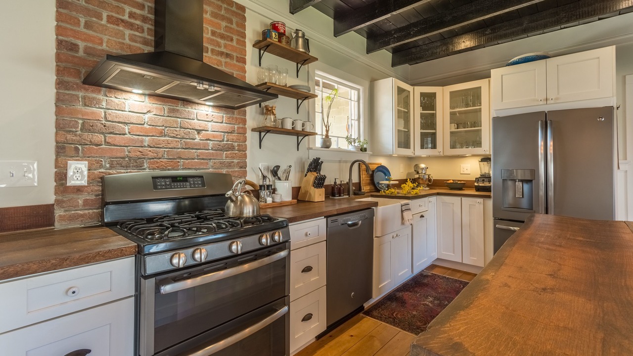 Photo of Kitchen in Fort Monmouth