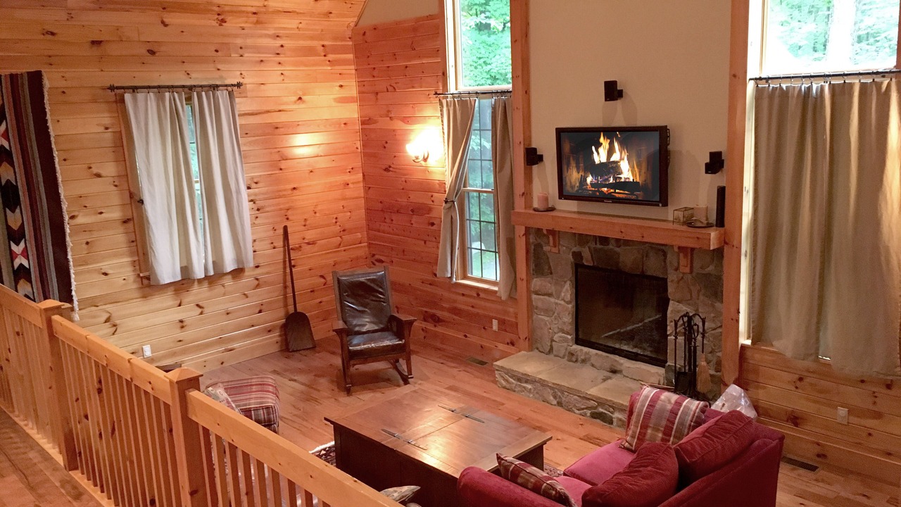 Photo of Livingroom in Monticello