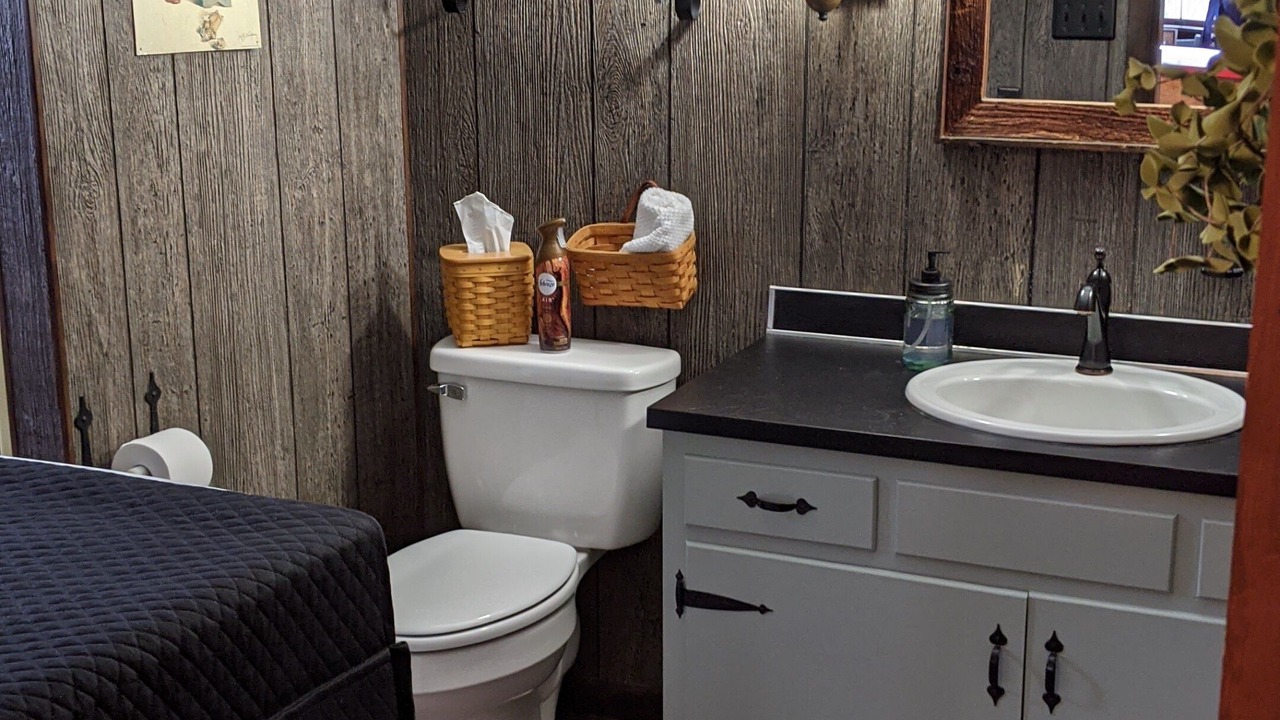 Photo of Bathroom in James Creek