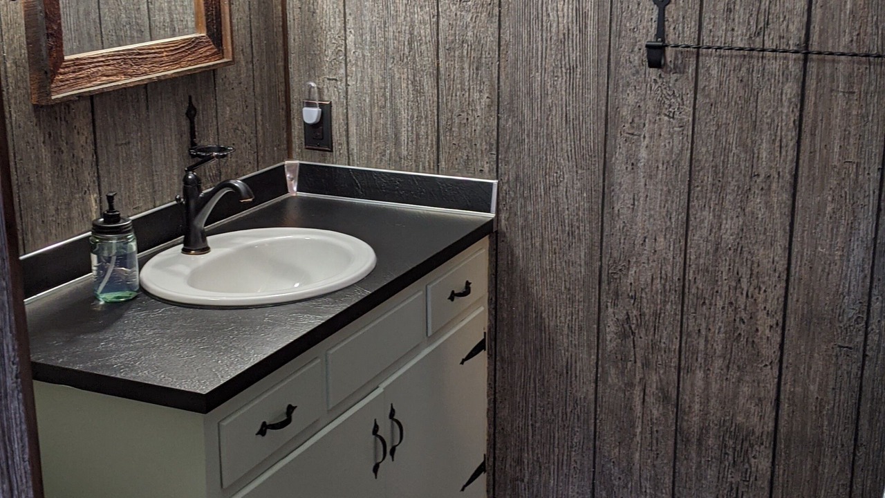 Photo of Bathroom in James Creek