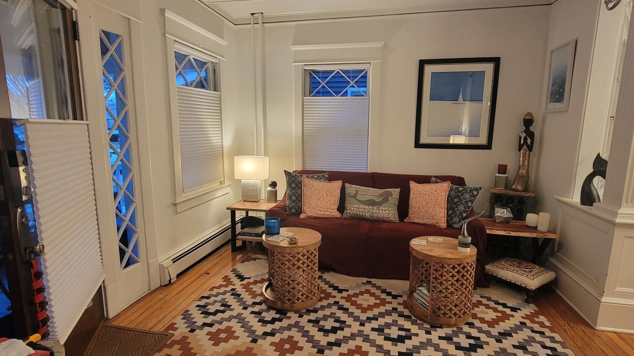 Photo of Livingroom in Bradley Beach