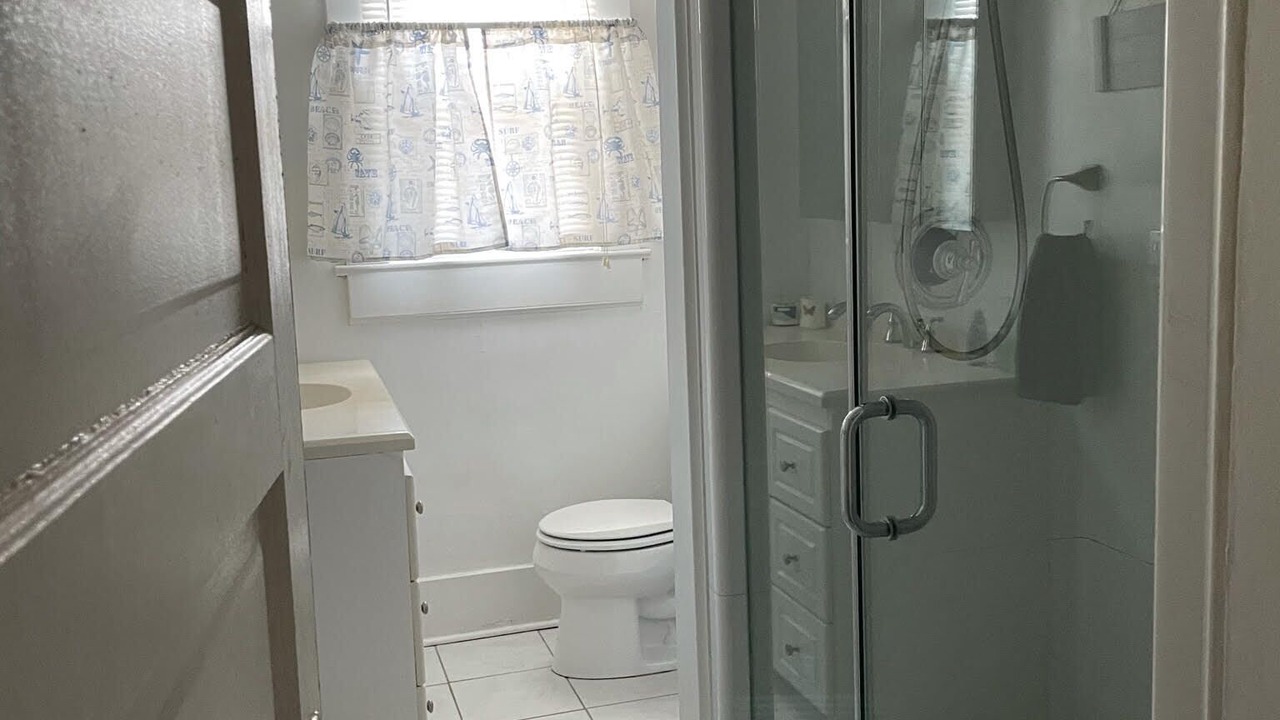 Photo of Bathroom in Avon by the Sea