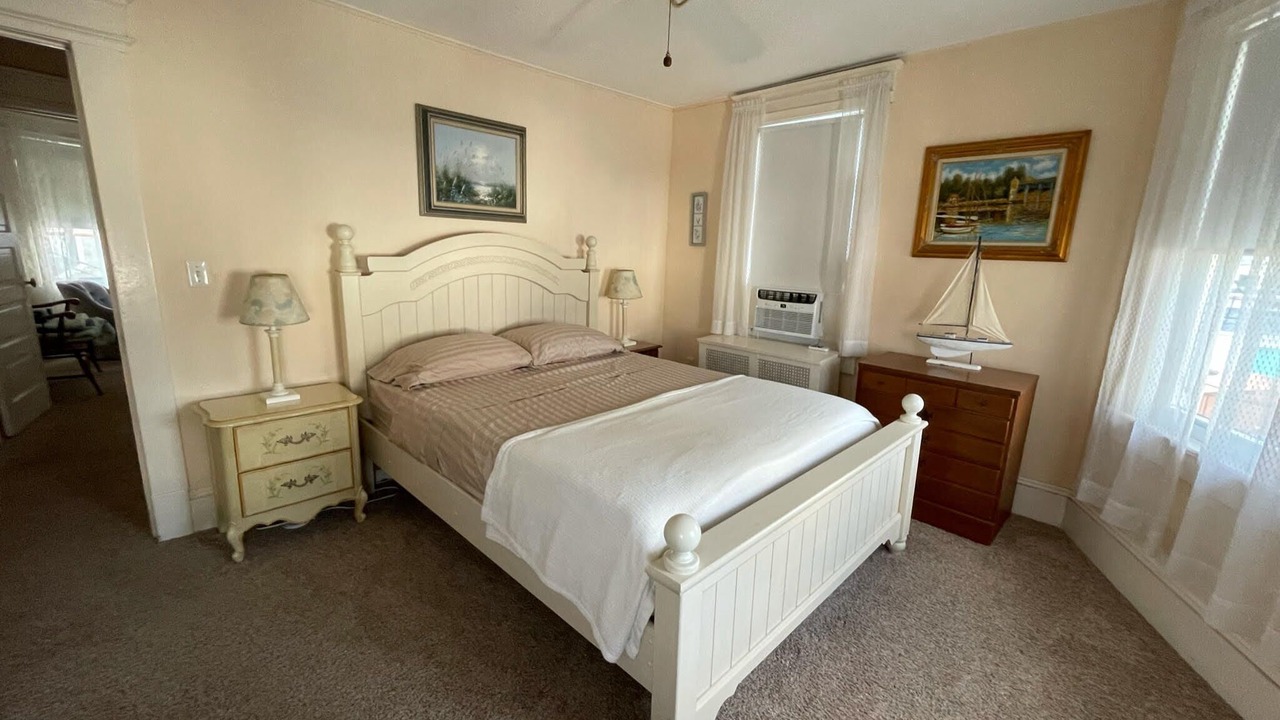 Photo of Bedroom in Avon by the Sea